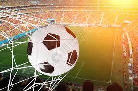 为什么本垒板后方的草皮较硬